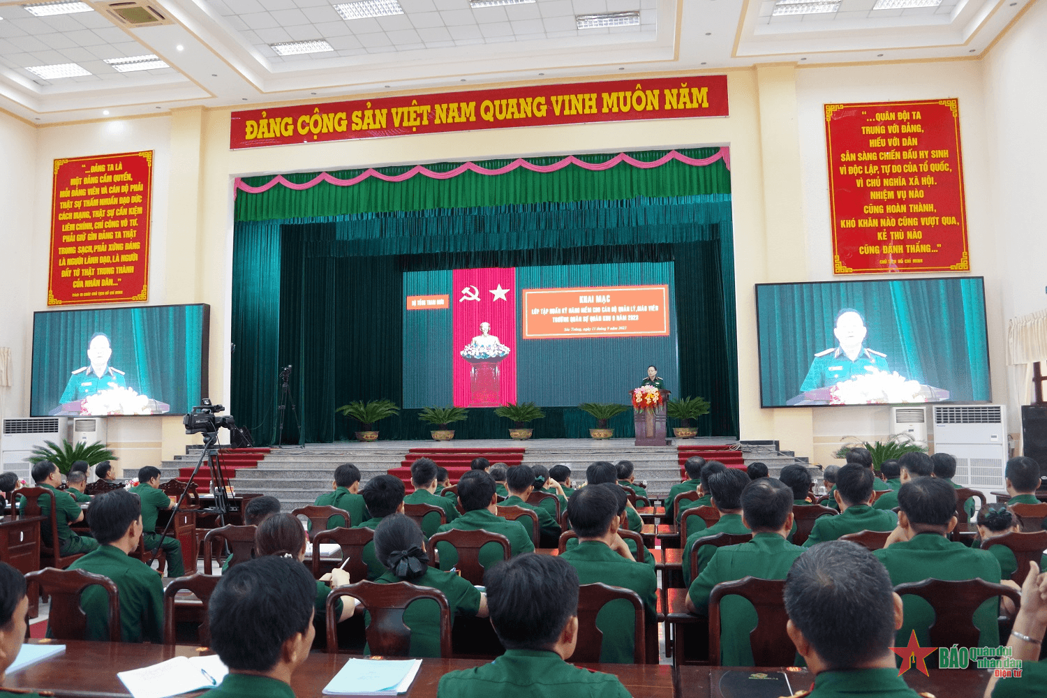 Bộ Tổng Tham mưu tập huấn kỹ năng mềm cho cán bộ, giáo viên tại Quân khu 9