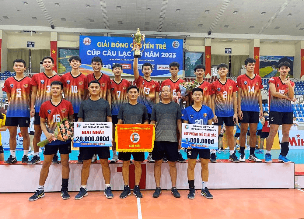 Nỗ lực tập luyện để đạt thành tích cao