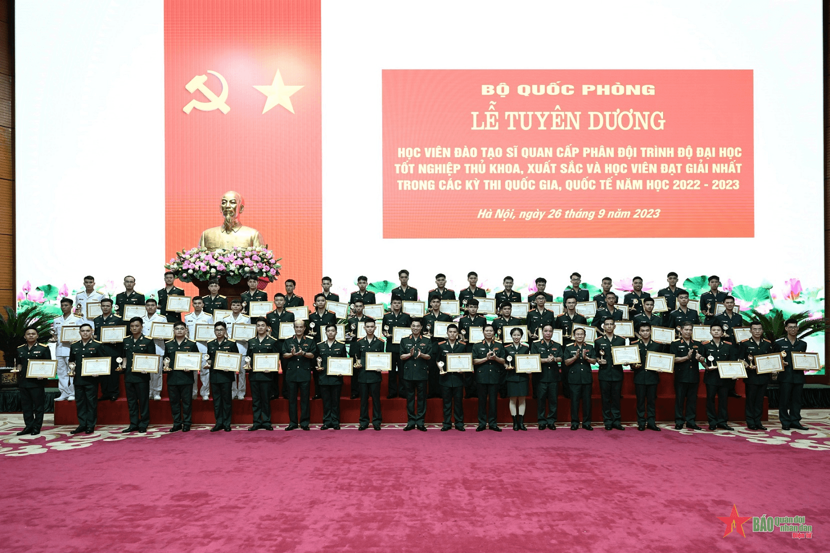 Bộ Quốc phòng tuyên dương học viên tốt nghiệp thủ khoa, xuất sắc, đoạt giải nhất trong các kỳ thi quốc gia, quốc tế năm học 2022-2023