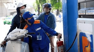 Giá xăng trong nước ngày mai (2-10) sẽ giảm mạnh?