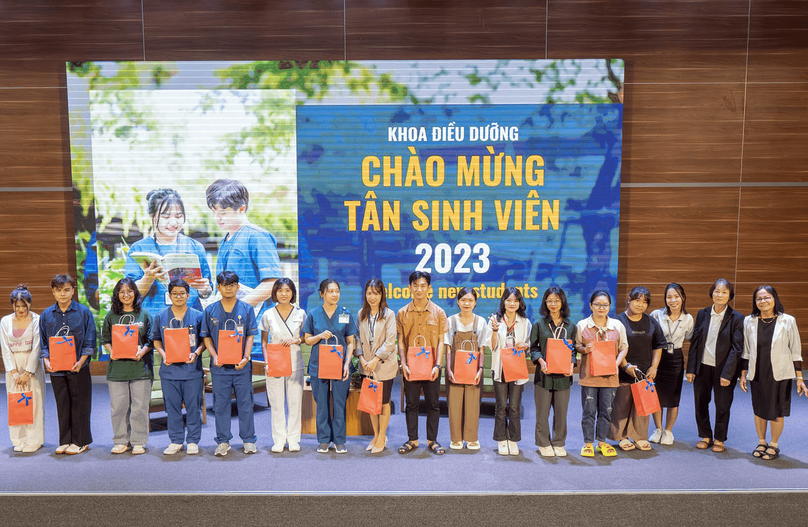 Đào tạo nhân lực chất lượng cao cho Bình Dương và khu vực