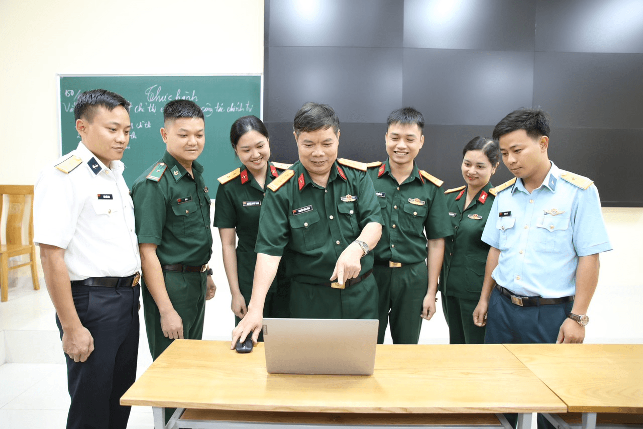 Đổi mới giáo dục, đào tạo theo hướng hiện đại, hội nhập quốc tế, thích ứng với yêu cầu cuộc Cách mạng công nghiệp lần thứ tư