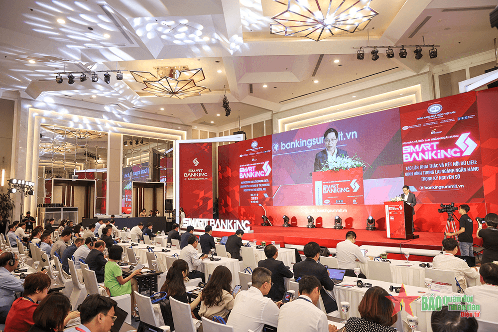 Khai mạc Hội thảo và Triển lãm Smart Banking 2023