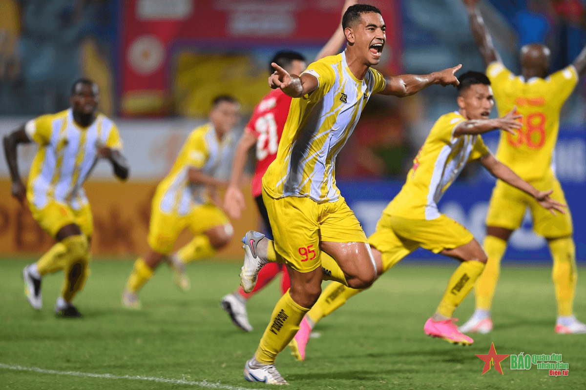 Thắng Công an Hà Nội, Đông Á Thanh Hóa đoạt Siêu Cúp Quốc gia 2023