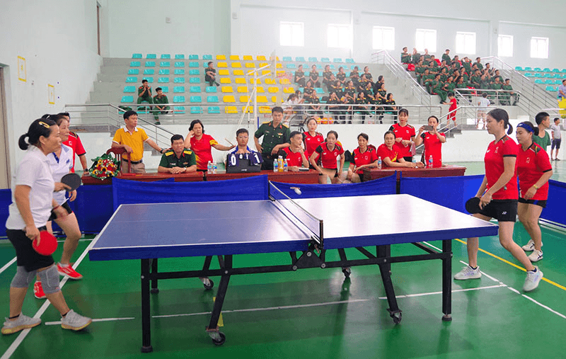 Trường Sĩ quan Thông tin và Trường Cao đẳng sư phạm Trung ương - Nha Trang  tổ chức giao lưu thể dục, thể thao cho hội viên phụ nữ
