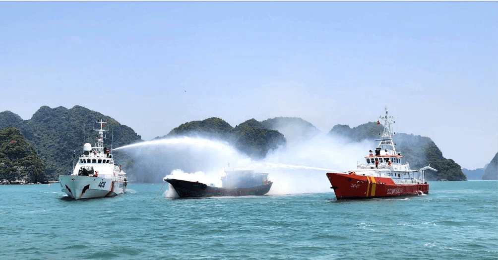 Giúp tàu cá phòng, chống cháy, nổ