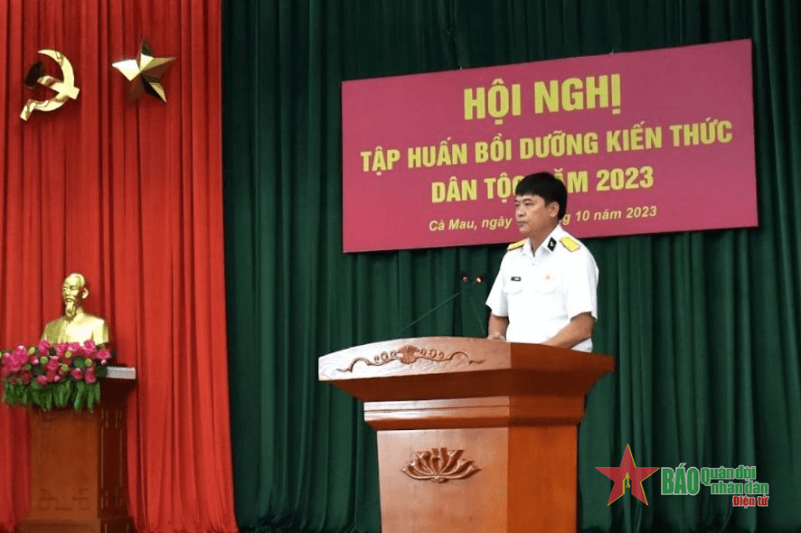 Vùng 5 Hải quân tập huấn bồi dưỡng kiến thức dân tộc năm 2023