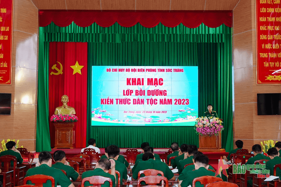 Bộ đội Biên phòng tỉnh Sóc Trăng khai mạc lớp bồi dưỡng kiến thức dân tộc năm 2023 gắn với triển khai, thực hiện các nội dung trong Chương trình mục tiêu quốc gia phát triển kinh tế- xã hội vùng đồng bào dân tộc thiểu số và miền núi giai đoạn 2021-2030