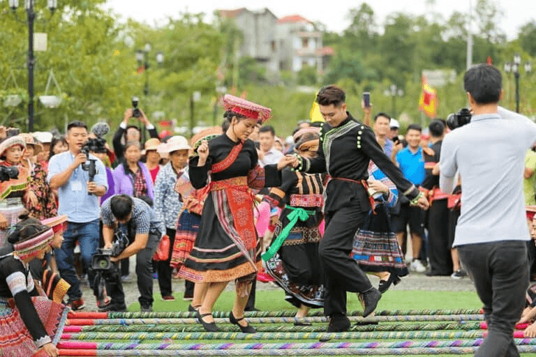 Hỏi-Đáp pháp luật: Hỗ trợ bảo tồn và phát huy giá trị văn hóa vật thể và phi vật thể của các dân tộc thiểu số