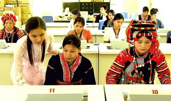 Hỏi-Đáp pháp luật: Tăng cường ứng dụng công nghệ thông tin hỗ trợ phát triển kinh tế - xã hội và đảm bảo an ninh trật tự