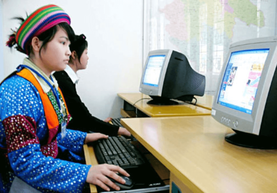 Hỏi-Đáp pháp luật: Ứng dụng công nghệ thông tin hỗ trợ phát triển kinh tế-xã hội và bảo đảm an ninh trật tự vùng đồng bào dân tộc thiểu số và miền núi