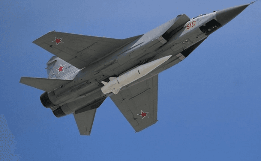 Quân sự thế giới hôm nay (8-11): Sản lượng tên lửa của Nga tăng mạnh; F-16 của Hà Lan tới Romania huấn luyện phi công Ukraine