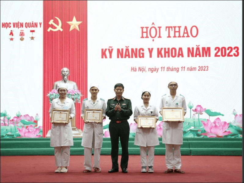 Sôi nổi Hội thao Kỹ năng y khoa ở Học viện Quân y