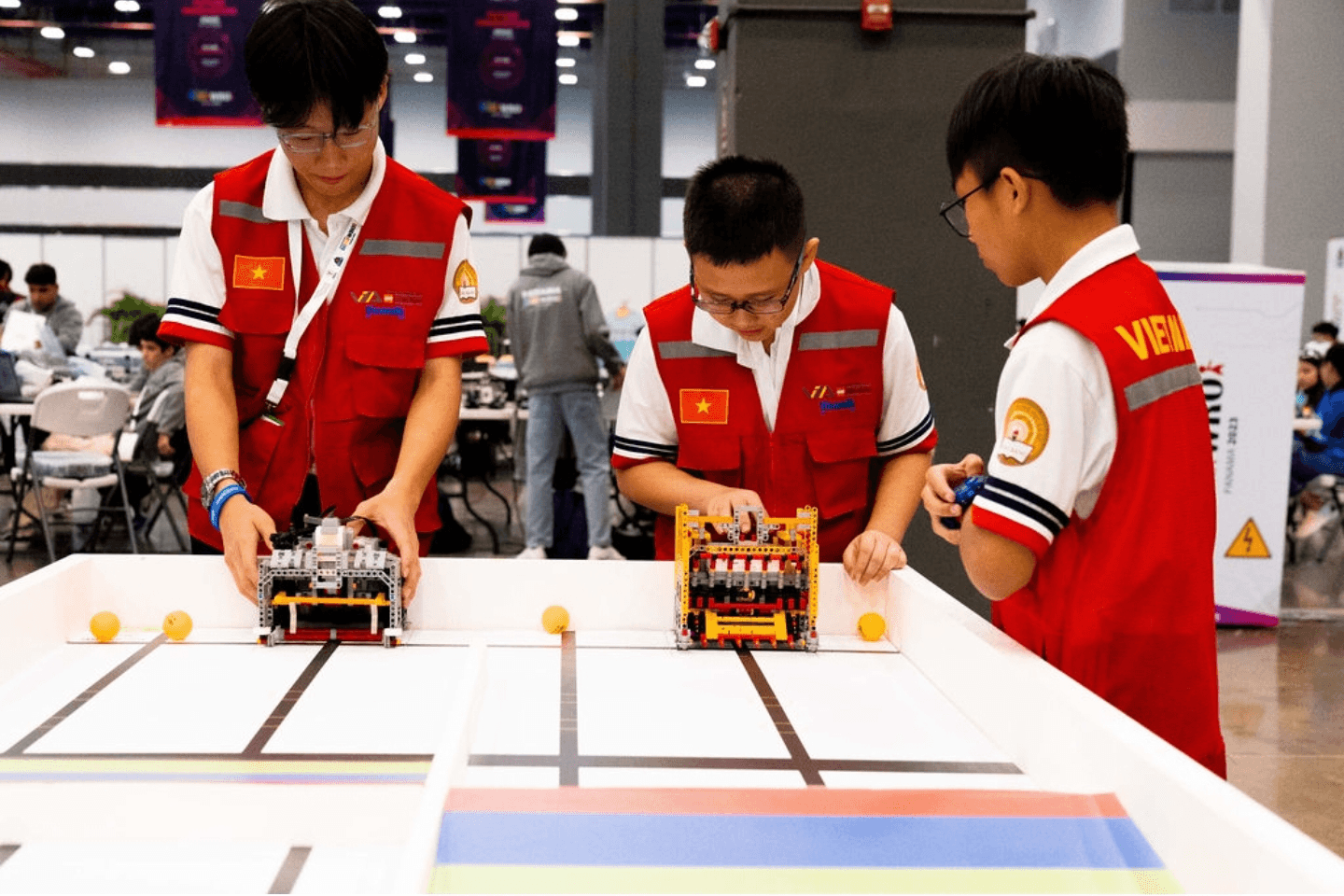 Đội tuyển Việt Nam đạt giải lớn tại cuộc thi Robot Thế giới Robotacon WRO 2023