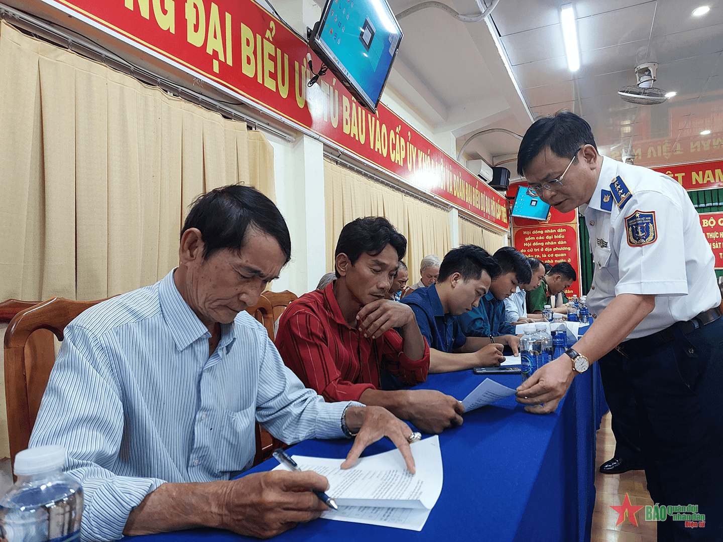 Cà Mau: Còn nhiều khó khăn trong thực hiện Đề án tuyên truyền, phổ biến Luật Cảnh sát biển Việt Nam