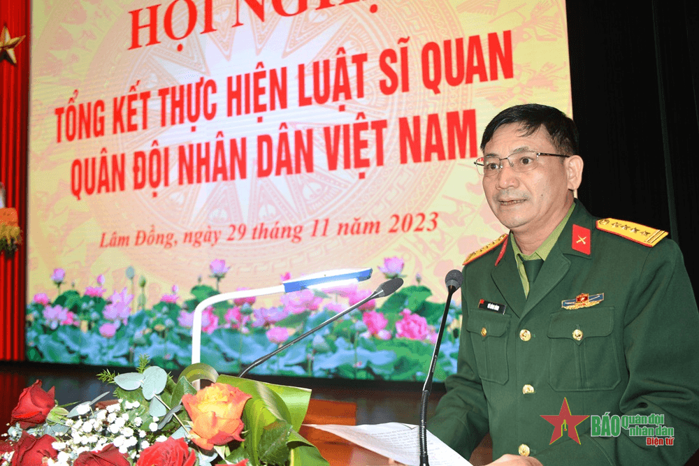 Đề xuất tăng hạn tuổi phục vụ tại ngũ của sĩ quan