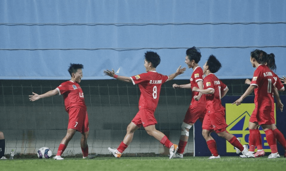 Giải bóng đá nữ vô địch quốc gia 2023: TP Hồ Chí Minh I vô địch lượt đi