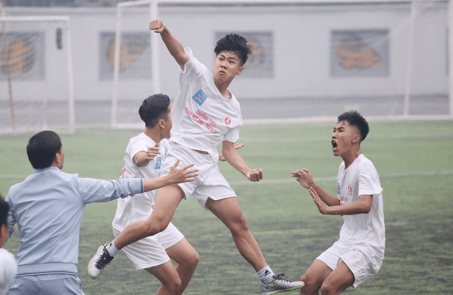 Hơn cả một giải bóng đá