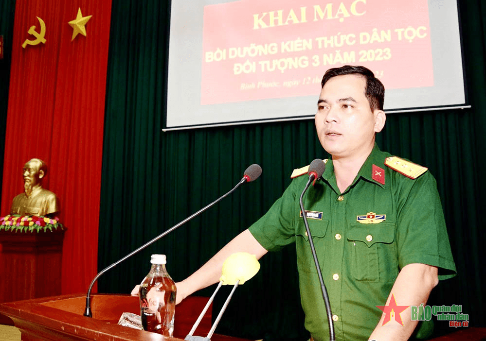 Binh đoàn 16 bồi dưỡng kiến thức dân tộc đối tượng 3