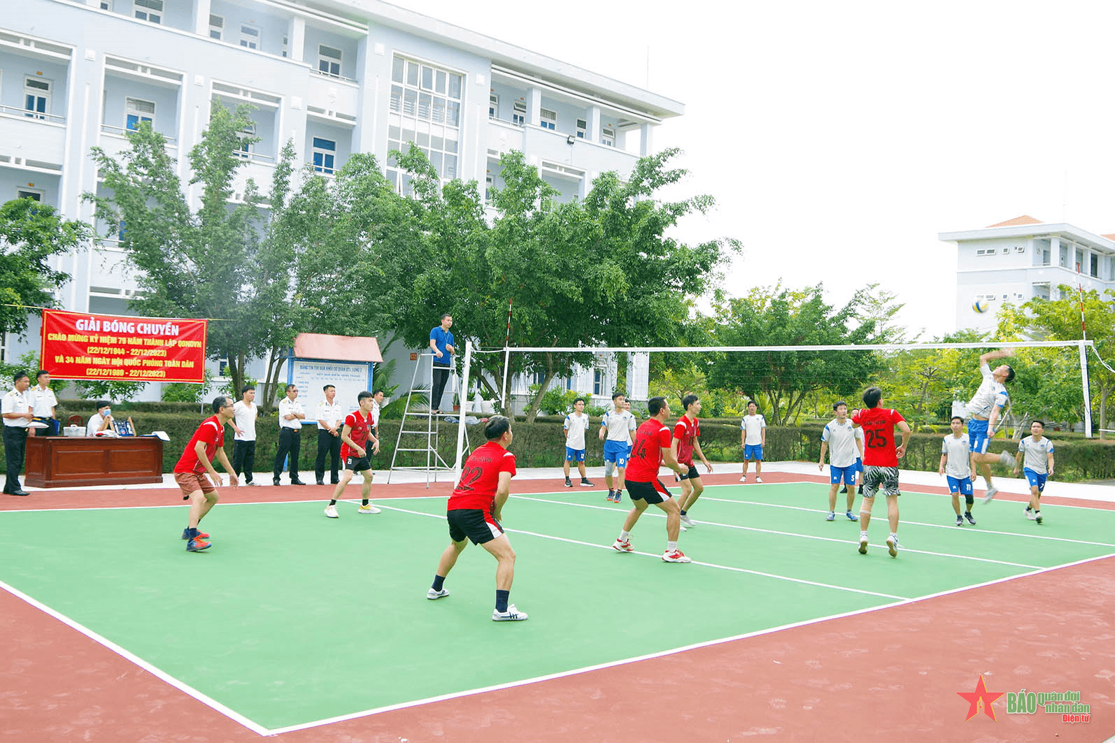 Vùng 2 Hải quân khai mạc giải thể thao chào mừng ngày 22-12