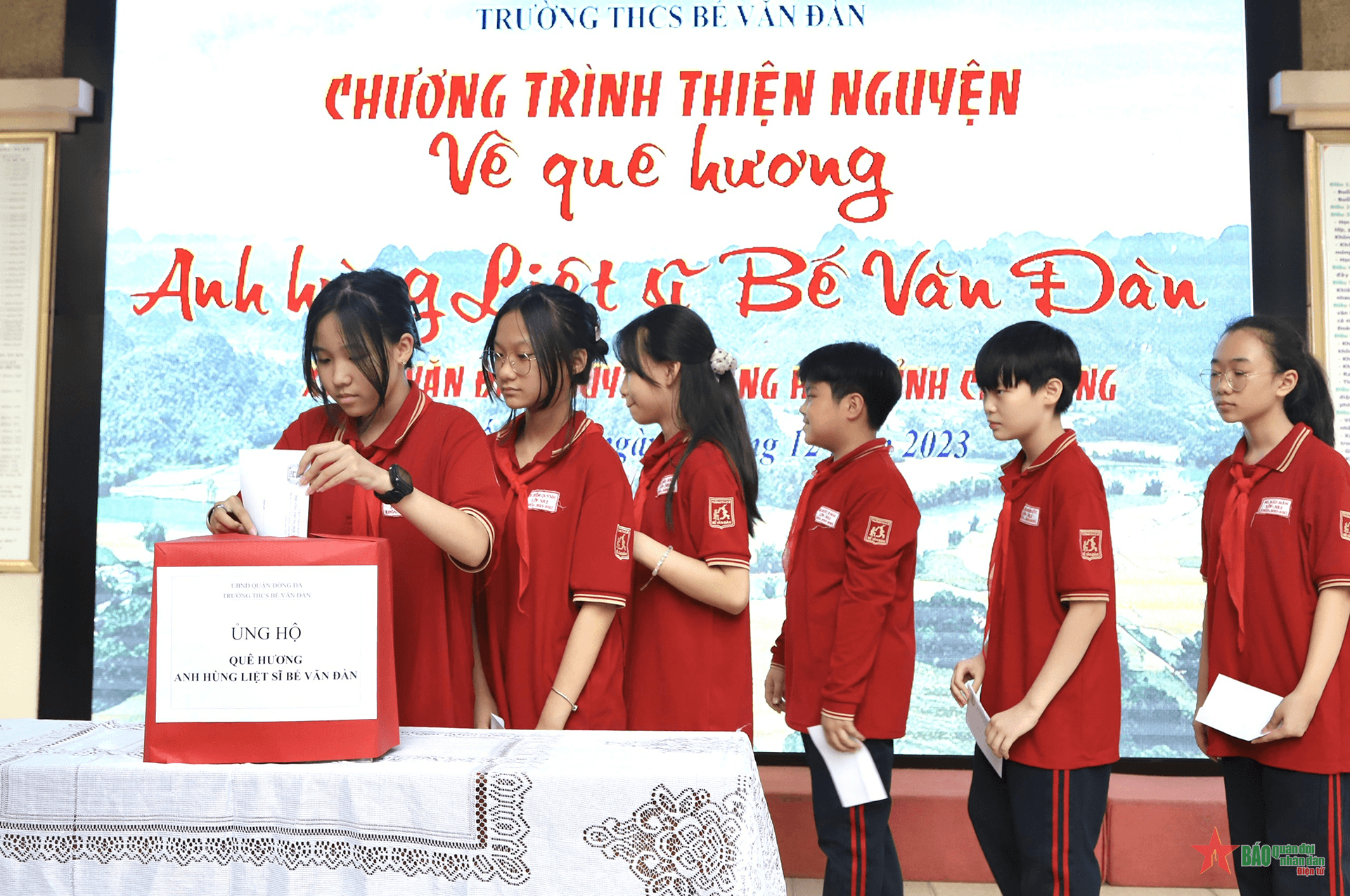 Trường Trung học cơ sở Bế Văn Đàn chú trọng giáo dục truyền thống lịch sử