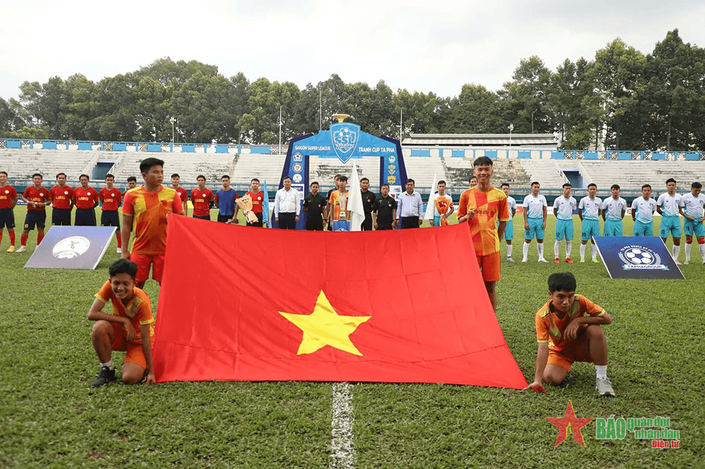 Làn gió mới của bóng đá phong trào