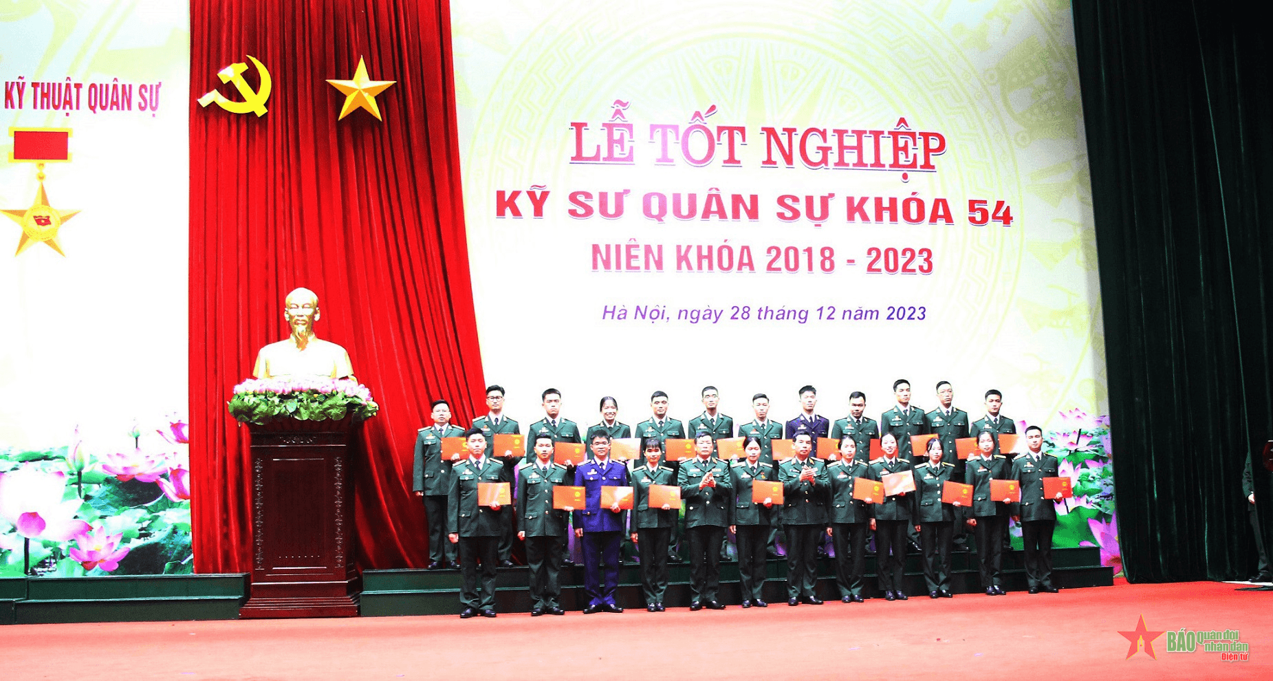 Học viện Kỹ thuật Quân sự trao bằng tốt nghiệp kỹ sư quân sự Khóa 54