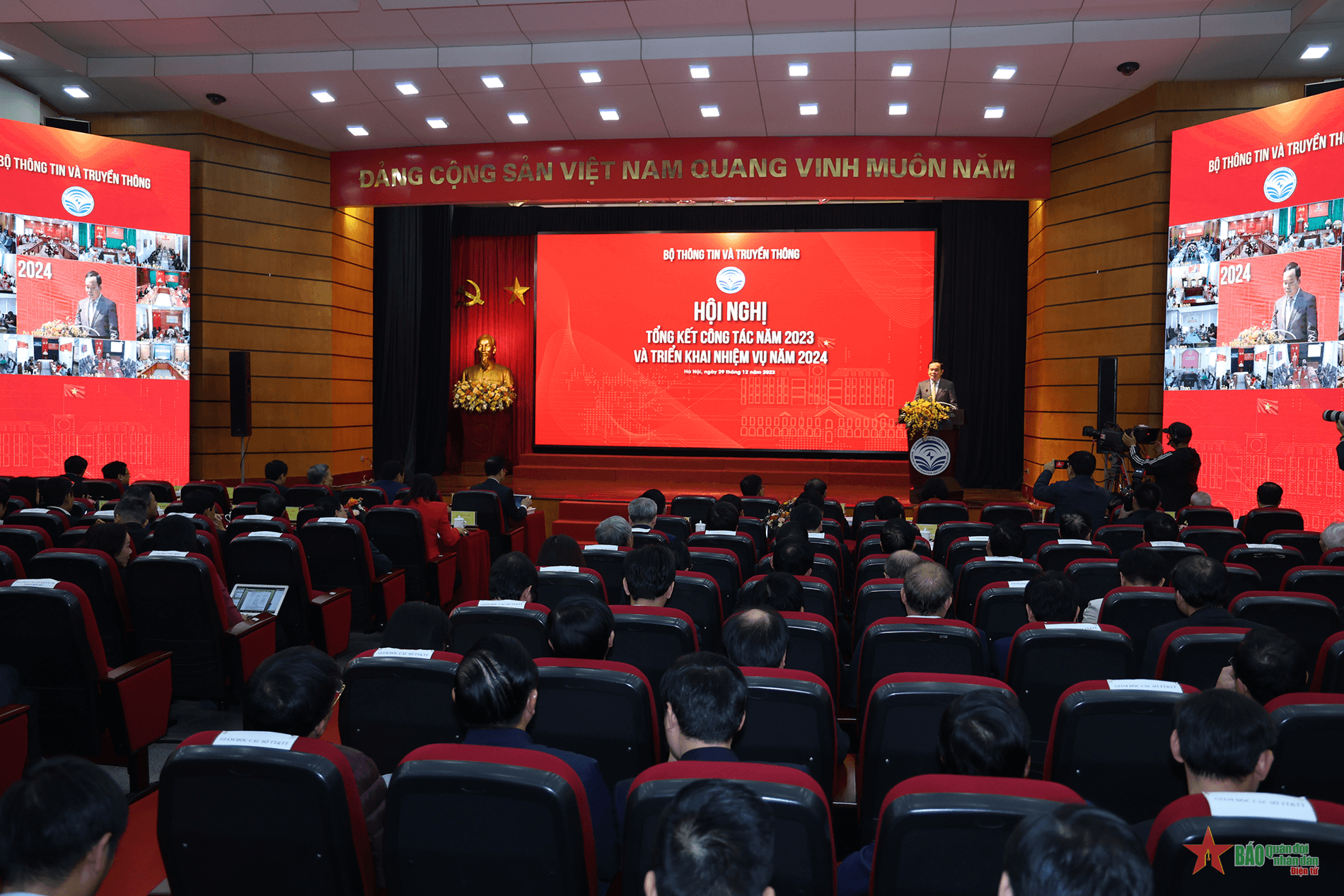 Bộ Thông tin và Truyền thông: Năm 2024 là năm phổ cập hạ tầng số, sáng tạo ứng dụng số