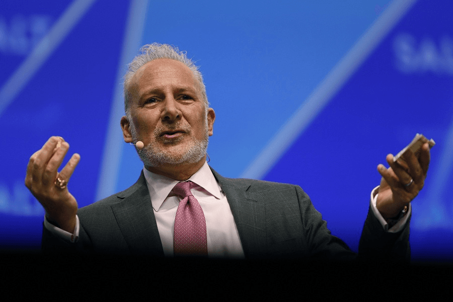 Nhà kinh tế học Peter Schiff: Giá vàng sẽ bùng nổ vào năm 2024