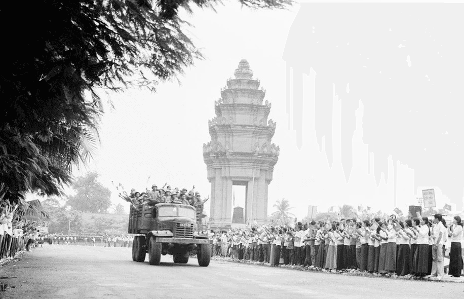 Kỷ niệm 45 năm Ngày Chiến thắng chiến tranh bảo vệ biên giới Tây Nam của Tổ quốc và cùng quân dân Campuchia chiến thắng chế độ diệt chủng (7-1-1979 / 7-1-2024) - trang sử vẻ vang của hai dân tộc - Bài 3: Chiến thắng của chính nghĩa (Tiếp theo và hết)