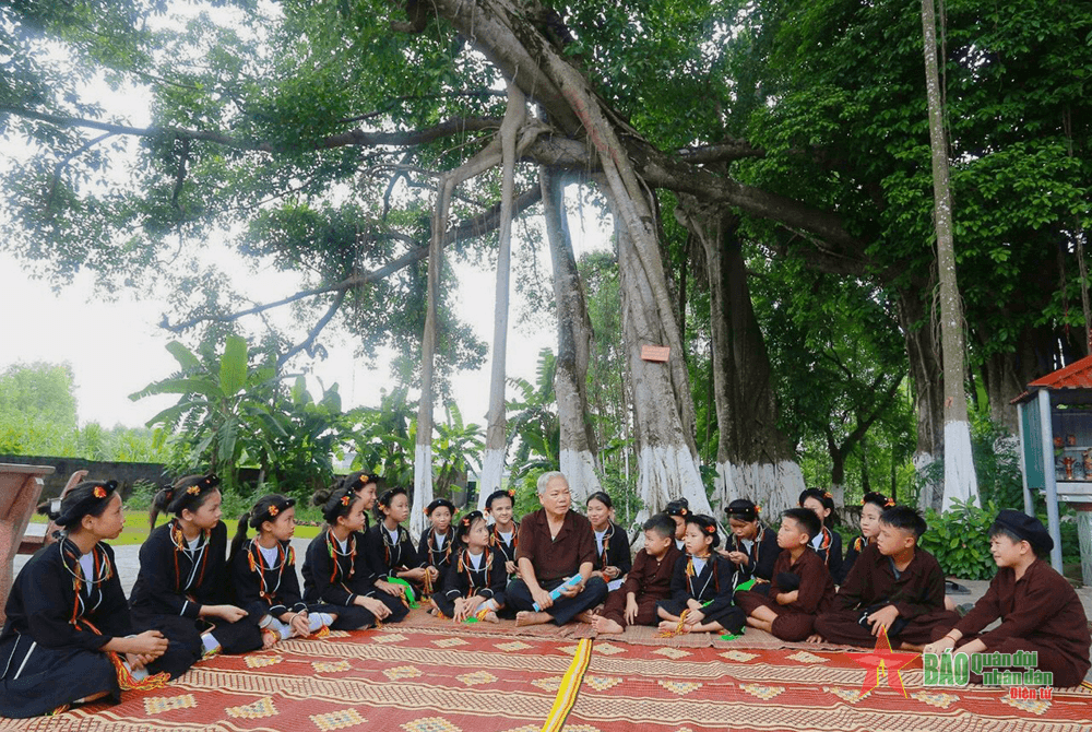 Nghệ nhân tâm huyết gìn giữ những làn điệu soọng cô