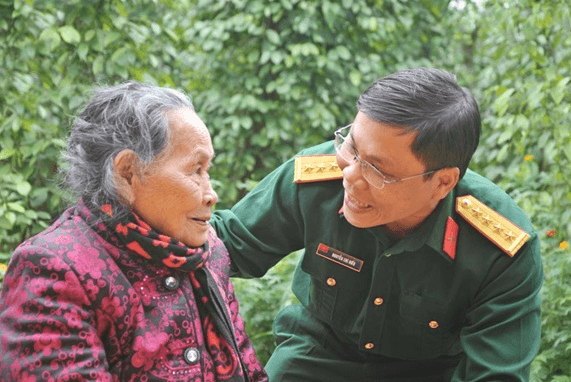 Ngoại yêu thương

​