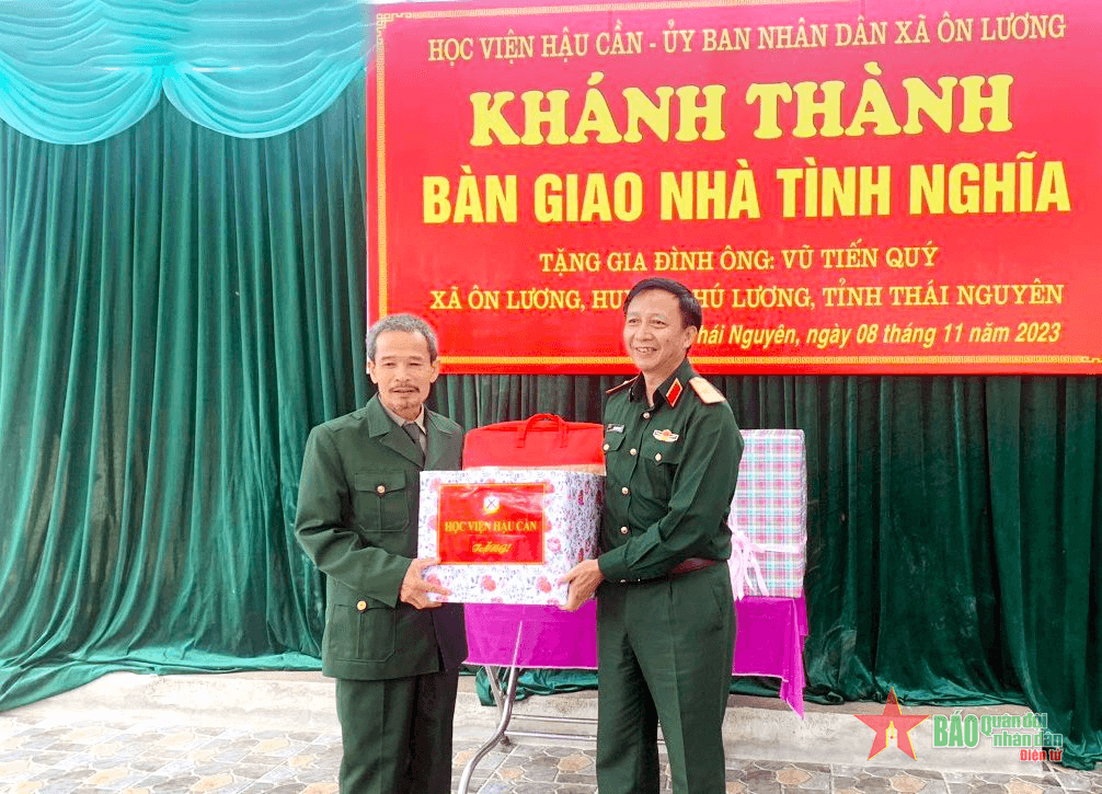 Đón Tết trong mái nhà tình nghĩa