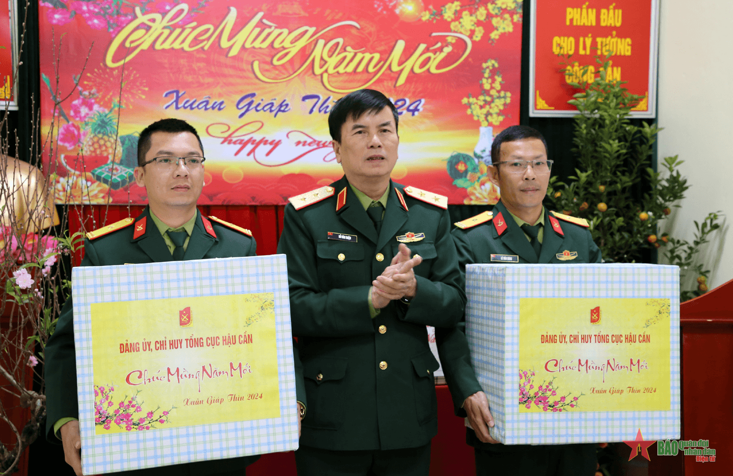 Trung tướng Đỗ Văn Thiện kiểm tra, chúc Tết các đơn vị thuộc Tổng cục Hậu cần