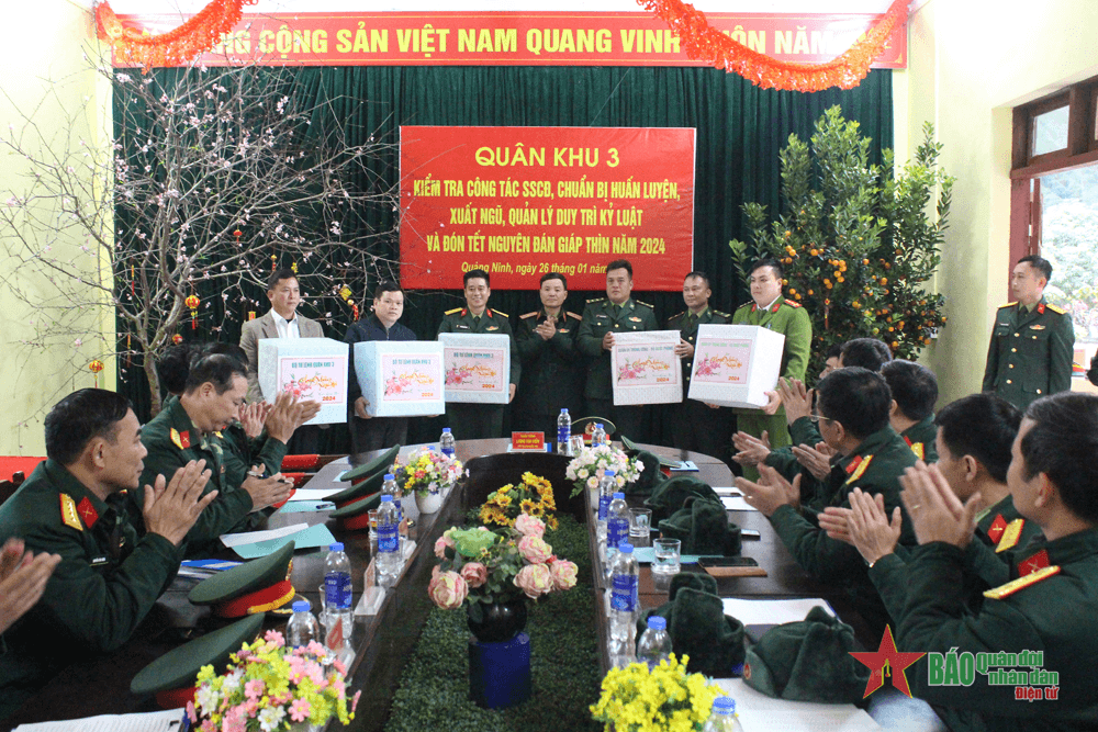Bộ tư lệnh Quân khu 3: Thăm, kiểm tra sẵn sàng chiến đấu và đón Tết Nguyên đán tại các đơn vị