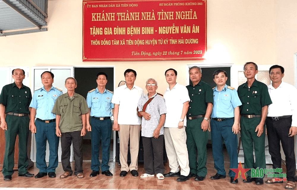 Nghĩa tình dành tặng ông Ân