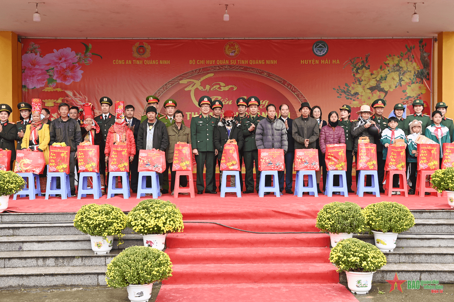 Quảng Ninh: Nhiều hoạt động ý nghĩa gắn kết tình quân dân