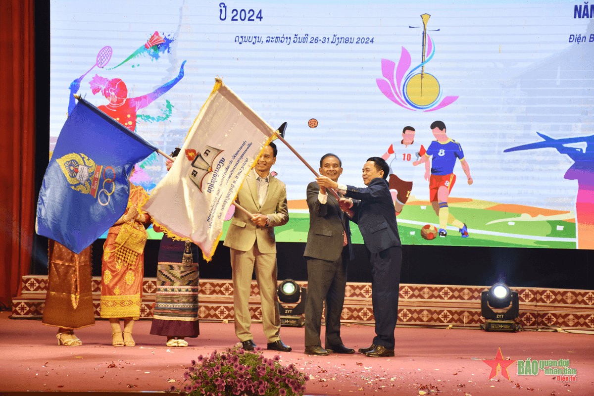 Bế mạc thi đấu thể thao giữa học sinh tỉnh Điện Biên với học sinh 6 tỉnh Bắc Lào