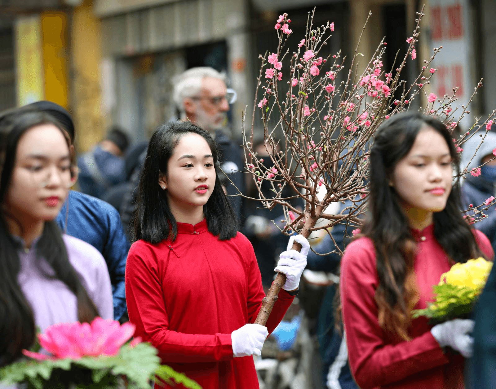 Sắc màu Tết truyền thống