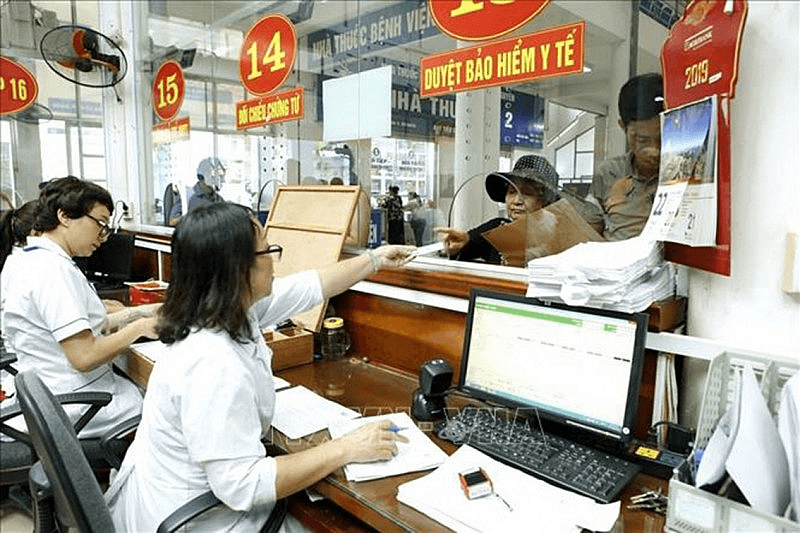 Tuyệt đối không để người bệnh tự mua thuốc trong quá trình điều trị