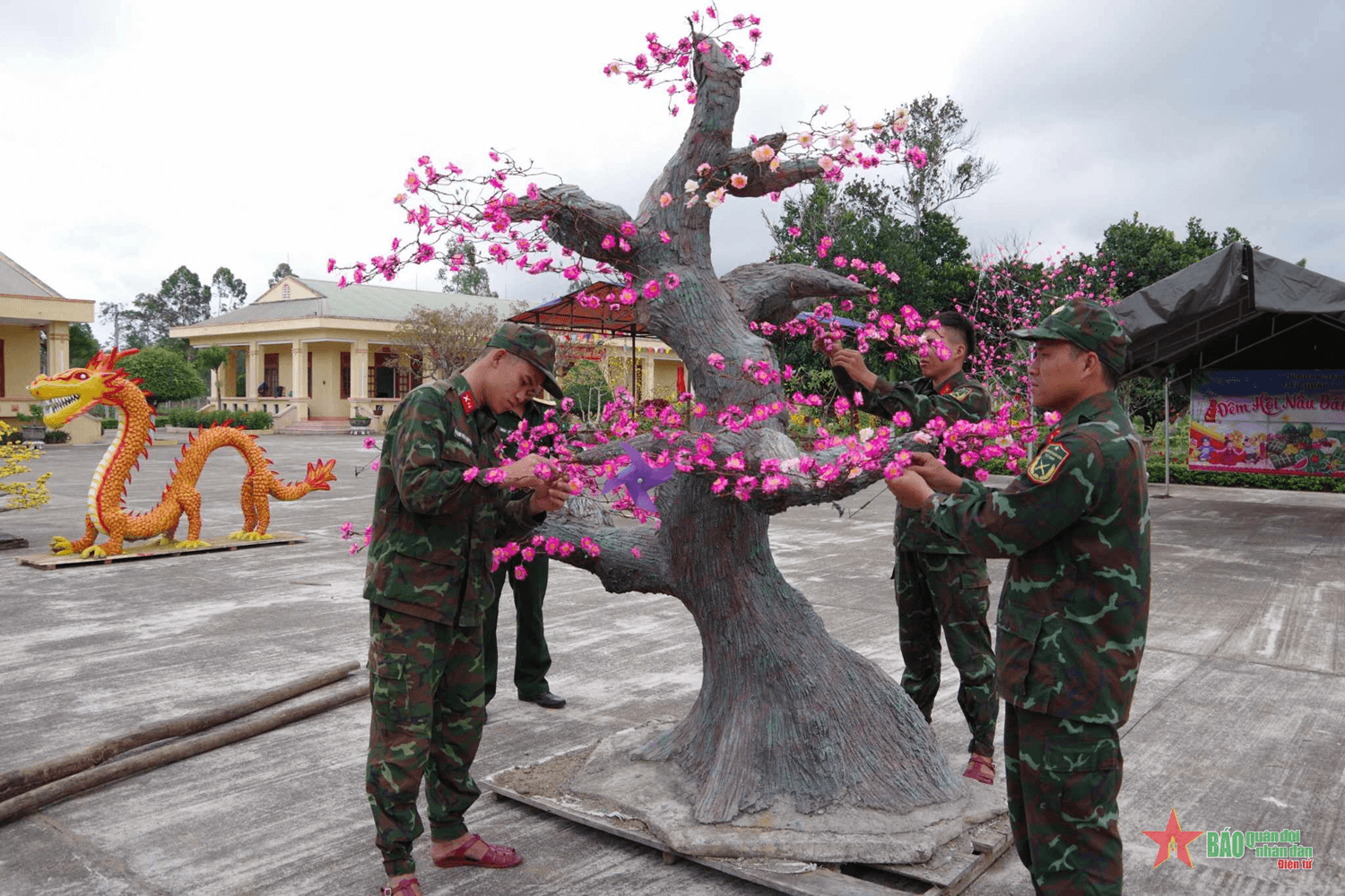 Sắc xuân của những người lính pháo