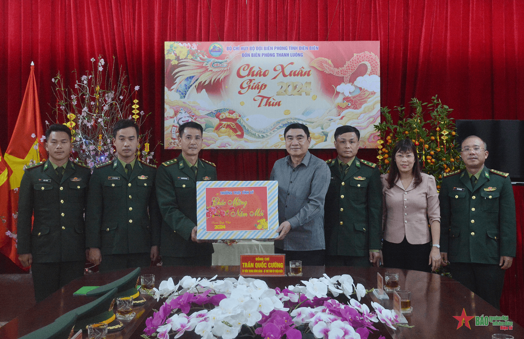 Bí thư Tỉnh ủy Điện Biên thăm và chúc Tết tại Đồn Biên phòng Thanh Luông
