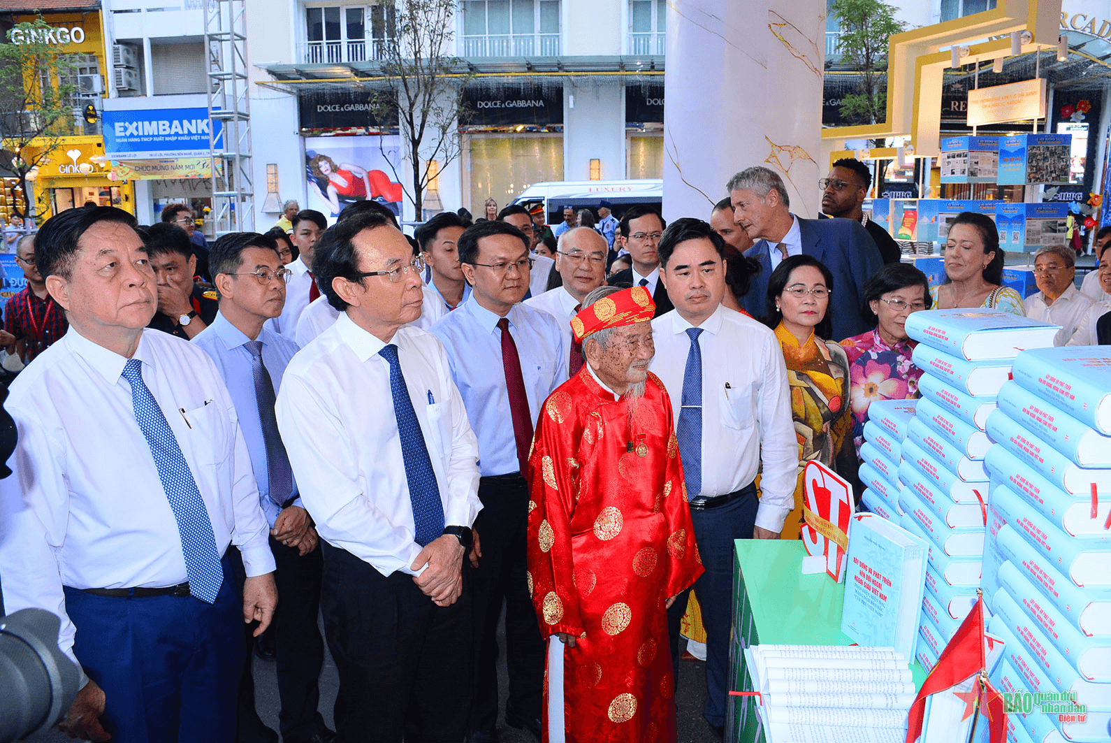 TP Hồ Chí Minh khai mạc Lễ hội Đường sách Tết Giáp Thìn 2024
