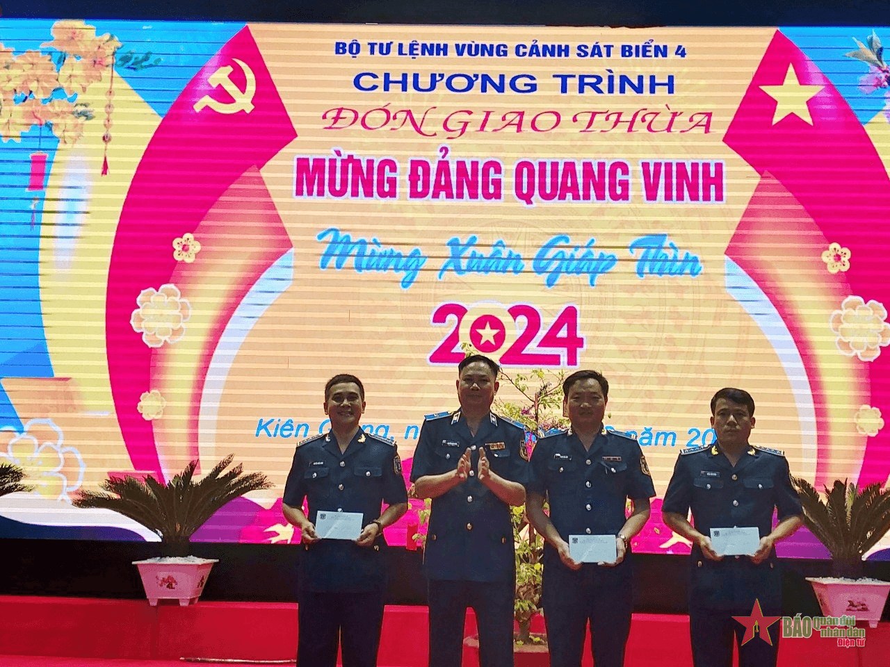 Bộ tư lệnh Vùng Cảnh sát biển 4 nhiều hoạt động chào đón Giao thừa