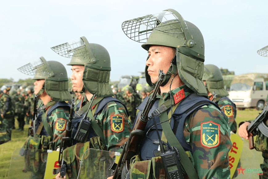Bộ trưởng Phan Văn Giang chỉ đạo các đơn vị tổ chức thực hiện nghiêm các quy định trong dịp Tết Nguyên đán Giáp Thìn