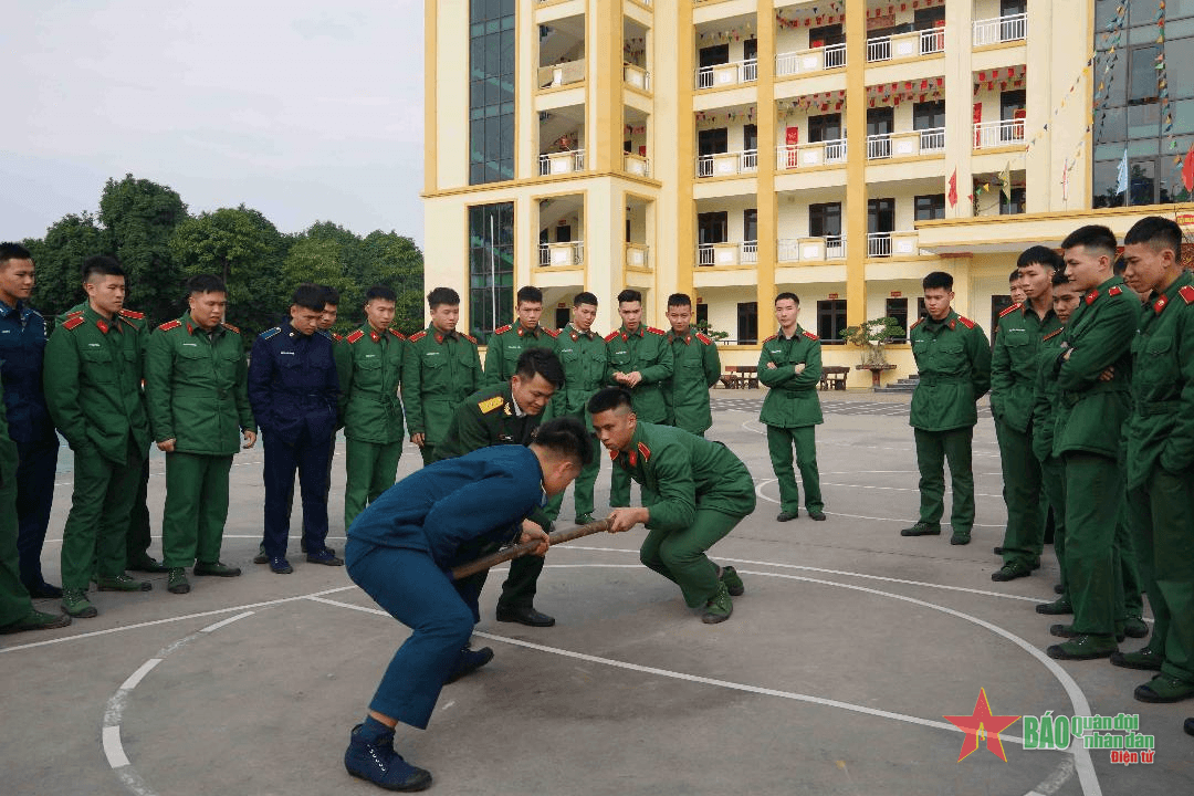 Trường Cao đẳng Kỹ thuật Thông tin: Sôi nổi các hoạt động dịp Tết Nguyên đán Giáp Thìn