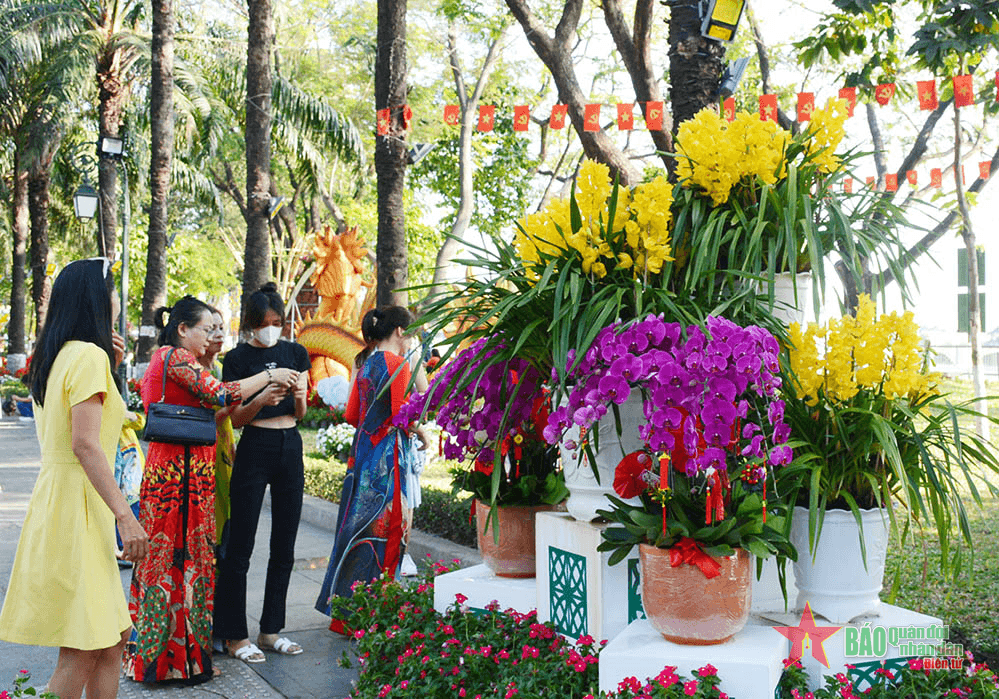 Đường hoa xuân Nguyễn Văn Trị - nét văn hóa của người Đồng Nai
