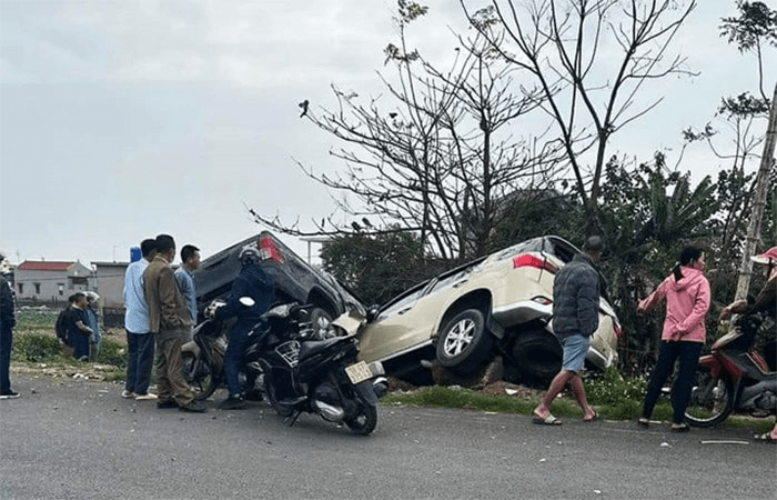 Tai nạn giao thông tăng trong ngày mồng 4 Tết, làm chết 34 người