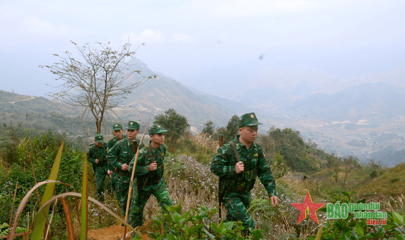 Tưng bừng sắc xuân biên cương