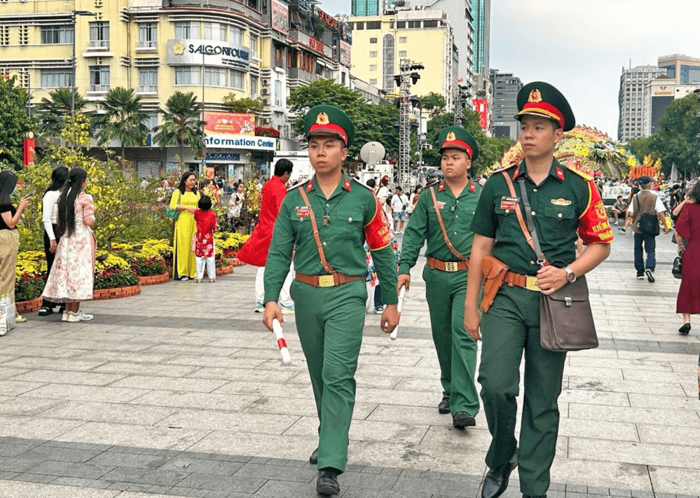 Tuần tra chặt chẽ, làm chủ các tình huống